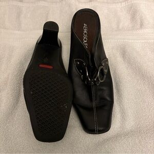 AEROSOLES Black Leather Loafers